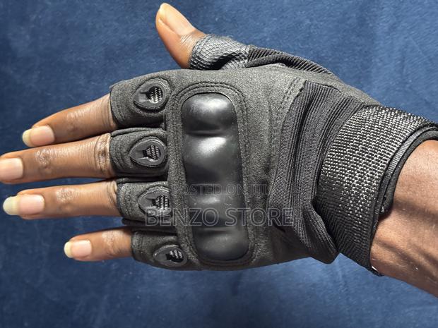 Original Leather Gym Gloves for Workout, Military and Riding Motors · Photo 2