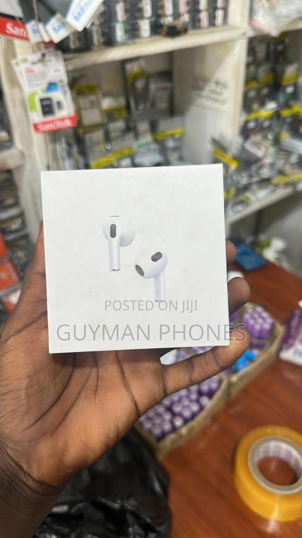 Original Airpod 4 · Photo 2