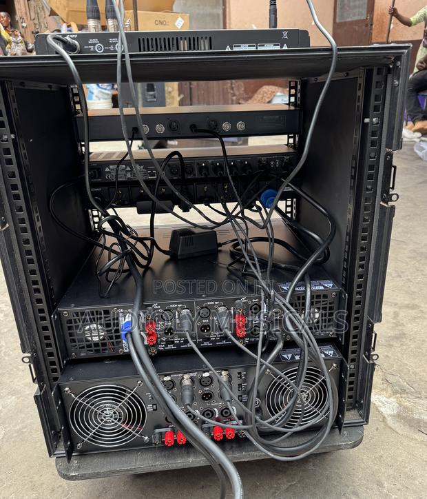 Full Set of Amplified Rack With Yamaha 4- Channel Amplifier, Ashly · Photo 2