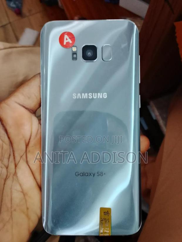 Samsung Galaxy S8 Plus 128 GB Gray · Photo 1