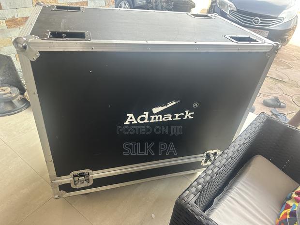 Sounds System Admark Line Arrays · Photo 1