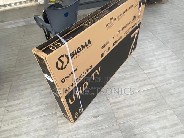 Sigma 65” Quantumtitan Crownscreen an Empire of Colour · Photo 1