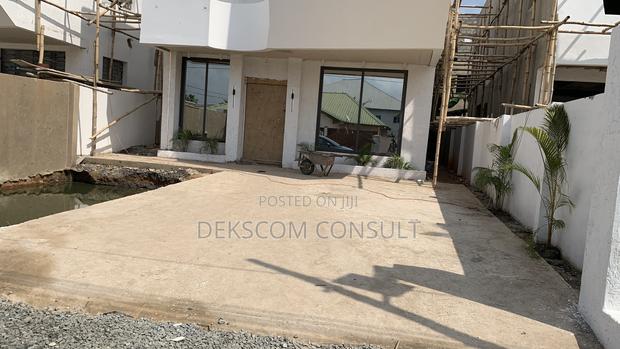 3bdrm House in Adjiriganor for sale · Photo 4