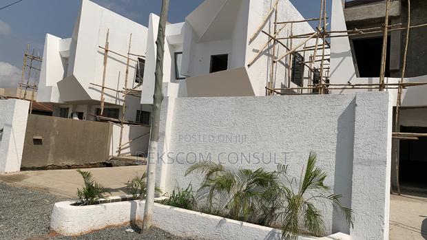 3bdrm House in Adjiriganor for sale · Photo 3