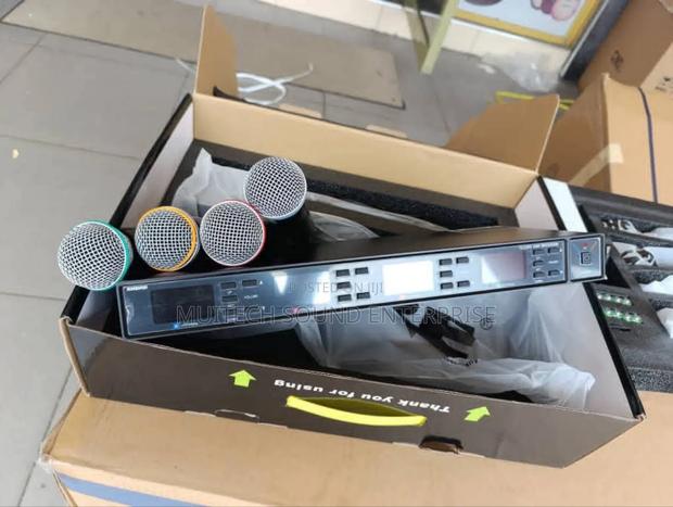 Shure Wireless Microphone (Ts3300) · Photo 2