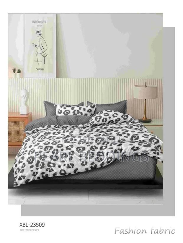 High Quality 100% Cotton 10pcs Super King Size Duvet Set Available · Photo 2