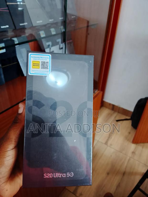New Samsung Galaxy S20 Ultra 128 GB Black · Photo 2