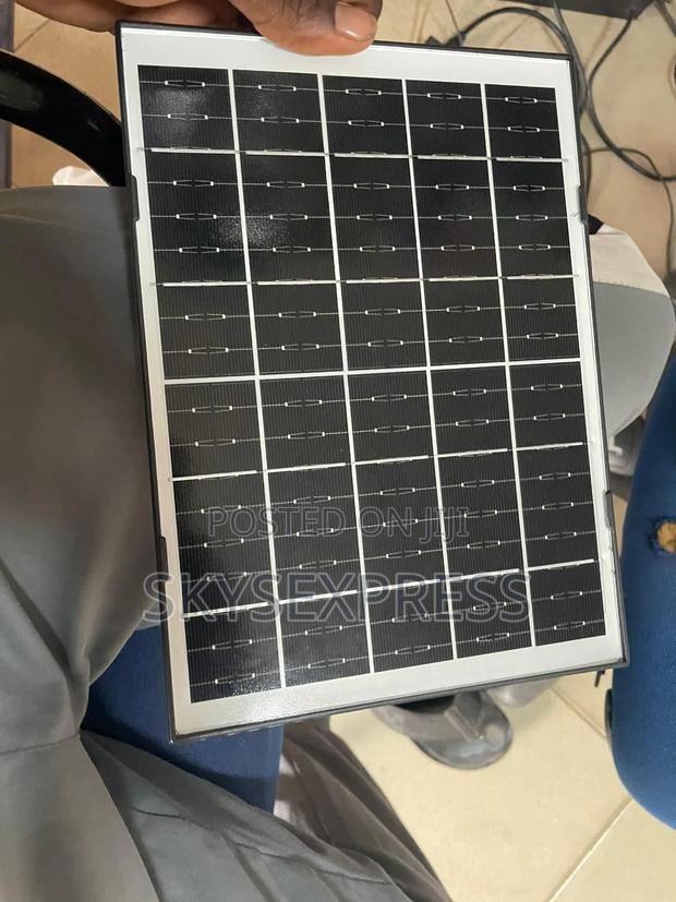 Multi Lens Solar Warning Camera · Photo 4