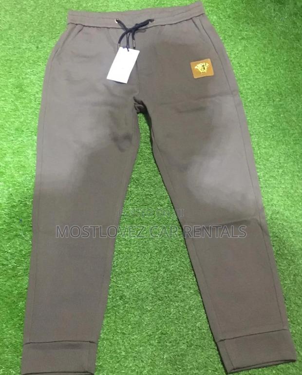 Joggers For Sale · Photo 4