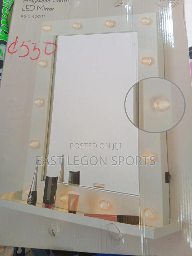 Dressing Mirror Hollywood Glam Led Mirror · Photo 1