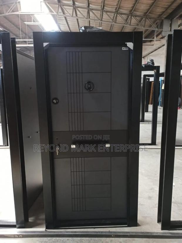 Single Security Door, Luksury Design, Turkish Product, Durable · Photo 1