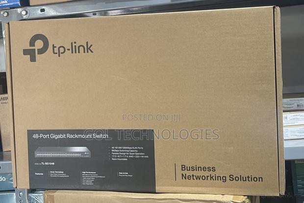 Tp Link 48-Port Gigabit Rackmount Switch Tl-Sg1048 10/100/1000 MBPS · Photo 2