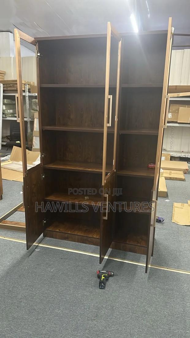 Bookshelf /Bookcase Wooden Cabinet · Photo 2