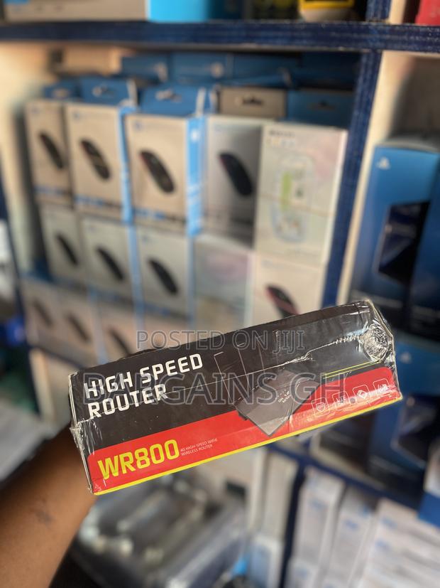Onxt 4g/5g Universal Rechargeable Router · Photo 2