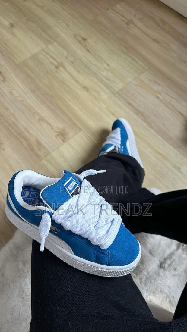 Puma Suede Xl Og Royal Blue and White · Photo 2