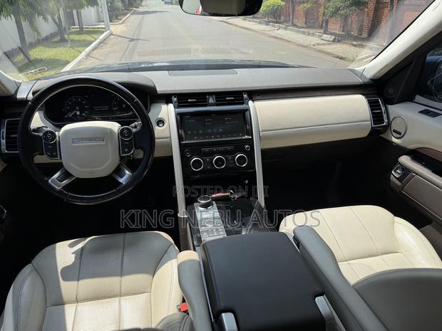 Land Rover Discovery Sport HSE 2018 Blue · Photo 4