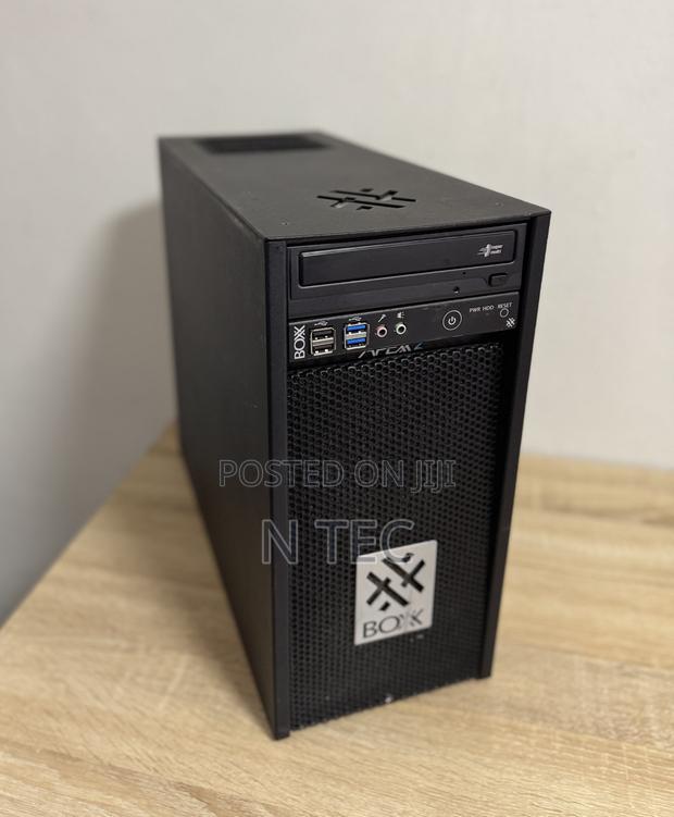 Desktop Computer Asus 16GB Intel Core I7 HDD+SSD 256GB · Photo 3