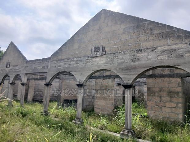 6bdrm House in Tech Appiadu Knust, Kumasi Metropolitan for sale · Photo 1