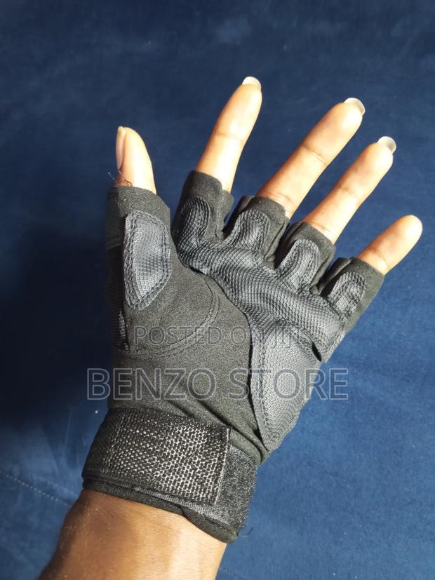 Quality Gym And Motor Riding Hand Gloves Available · Photo 2