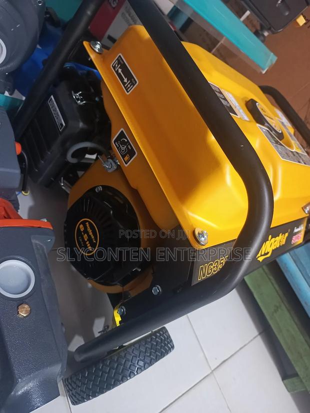 Navigator 3.2kva Portable Generator · Photo 4
