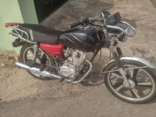Royal RY125 2023 Black · Photo 1