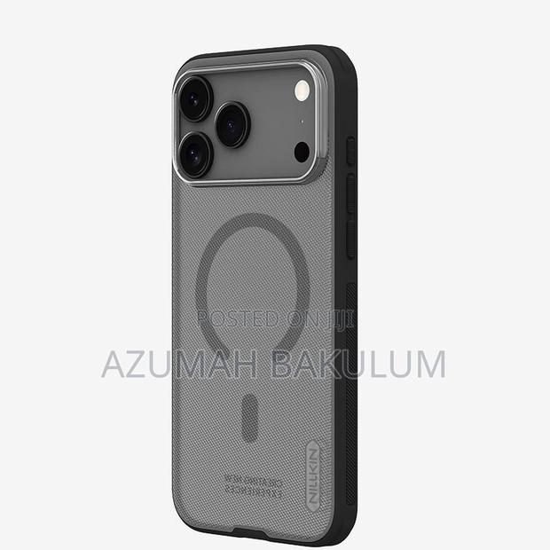 17 Pro Max / 17 Pro / 17 Air Nillkin Magnetic Magsafe Case · Photo 2