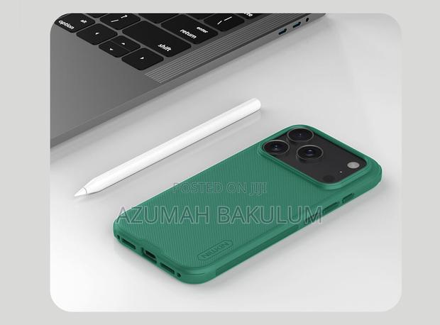17 Air / 17 Pro Nillkin Case · Photo 3