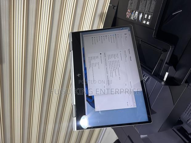 Laptop HP 15 8GB Intel Core I7 SSD 512GB · Photo 3