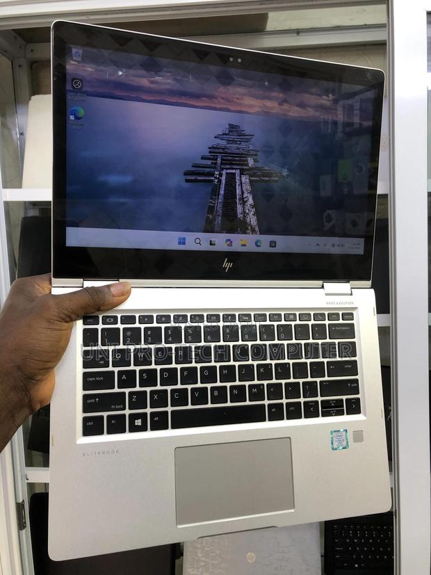 Laptop HP EliteBook 1030 8GB Intel Core I5 SSD 256GB · Photo 2