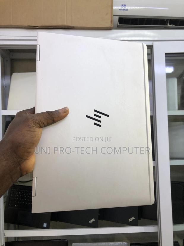 Laptop HP EliteBook 1030 8GB Intel Core I5 SSD 256GB · Photo 5