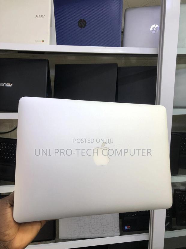 Laptop Apple MacBook Air 8GB Intel Core I5 SSD 256GB · Photo 3