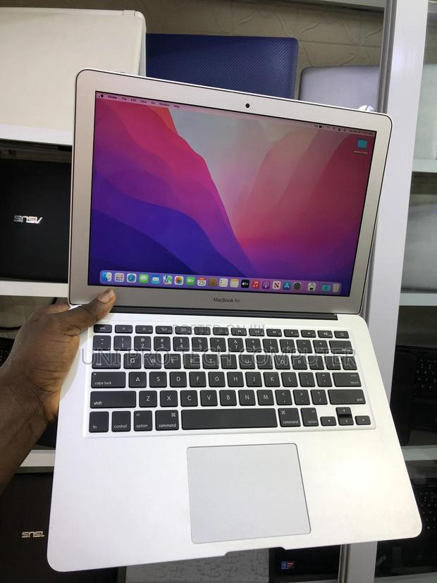 Laptop Apple MacBook Air 8GB Intel Core I5 SSD 256GB · Photo 2
