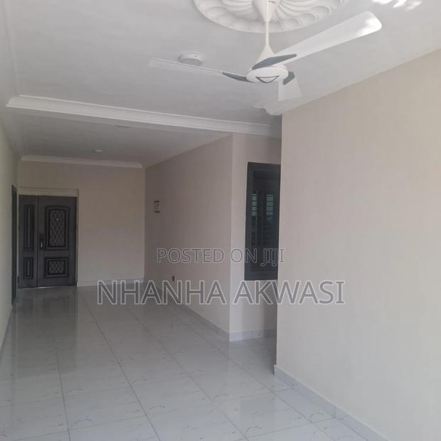 2bdrm Apartment in Lashibi Mf, Tema Metropolitan for rent · Photo 8