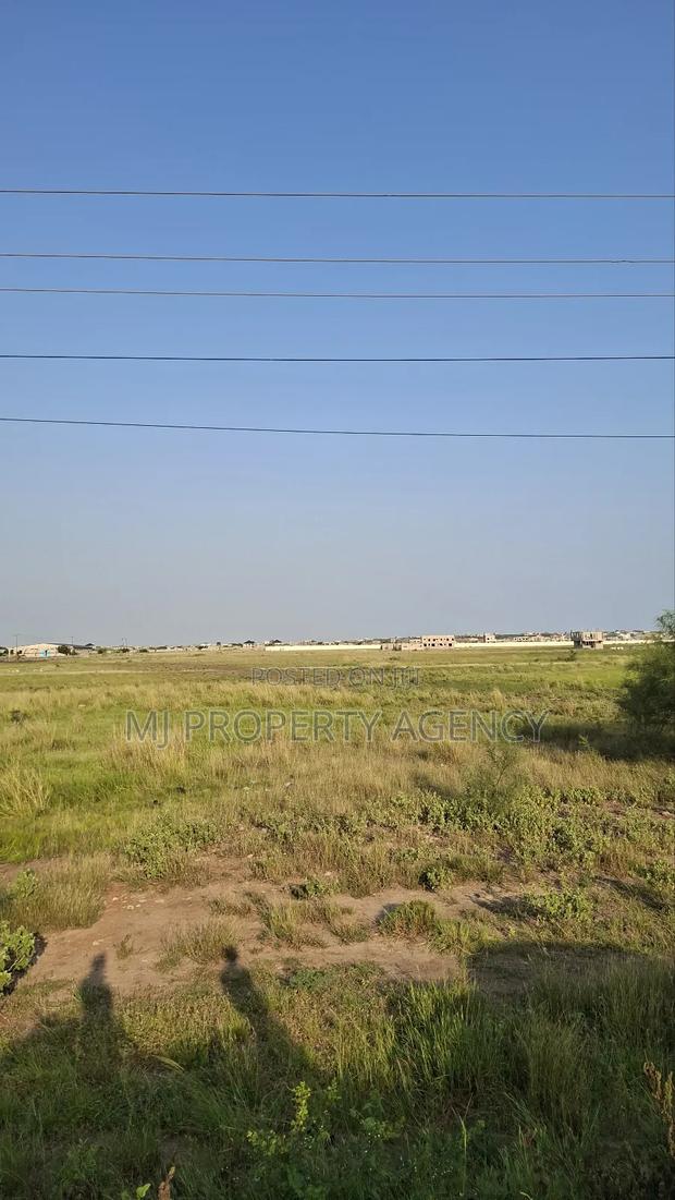 13 Acres Industrial Commercial Land at Prampram · Photo 2