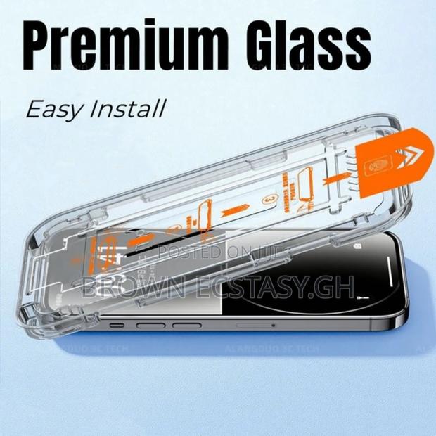 Easy Install Screen Protector for All iPhone · Photo 1