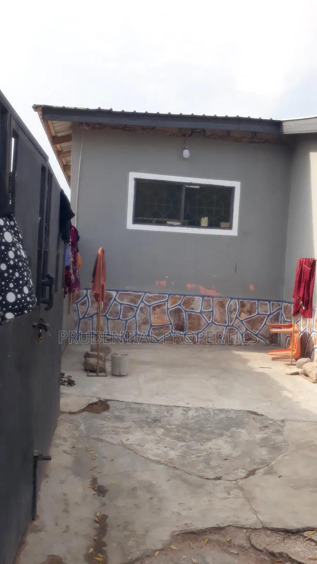 5bdrm House in Dodowa for sale · Photo 7