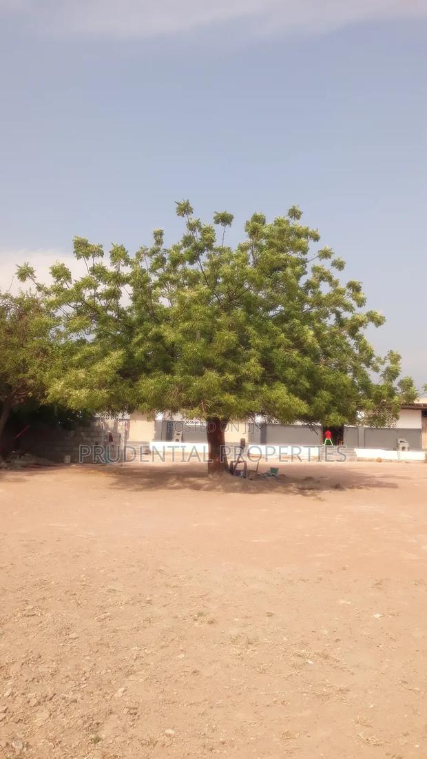 Sschool for Sale at Dodowa · Photo 2
