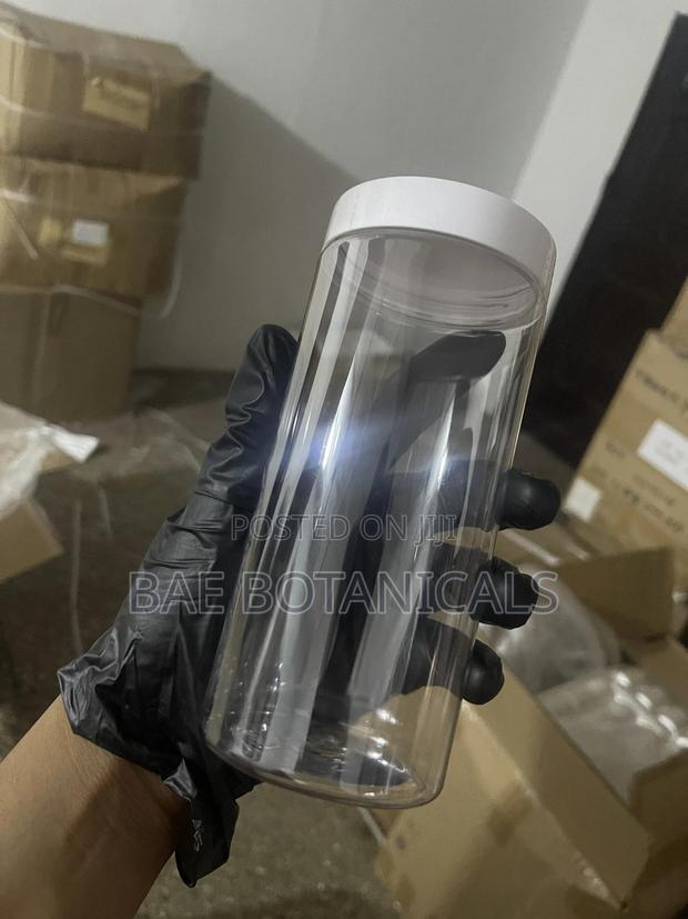 500ml Cosmetic Jar and Free Gasket (With Clear, White or Gold Lid) · Photo 3