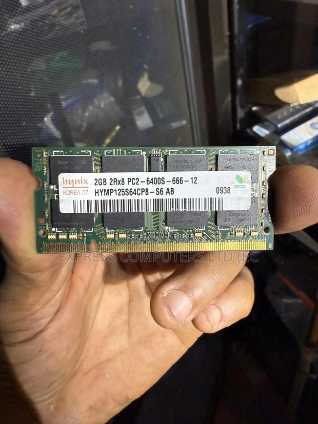 Pc2 / Ddr2 Laptop Memory 2gb Original From Uk · Photo 5