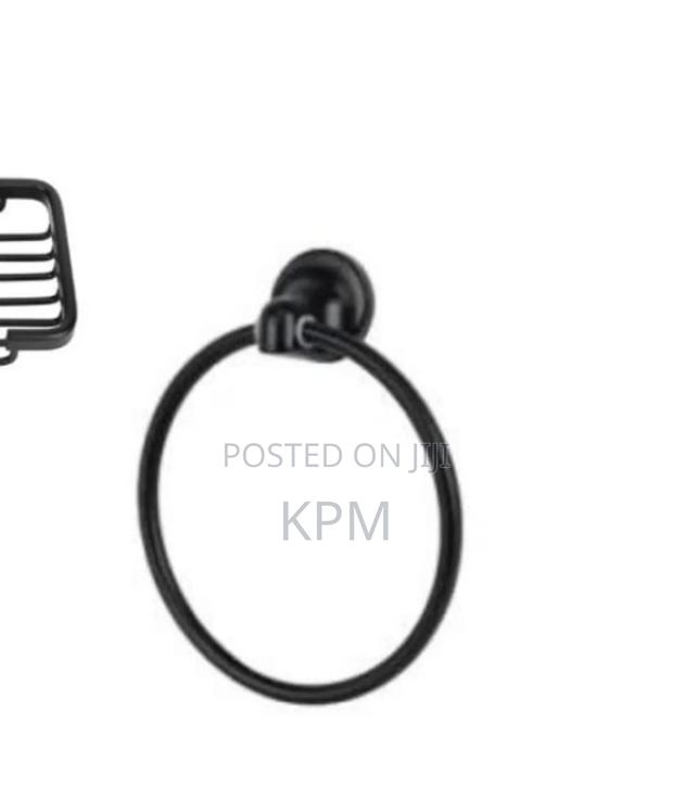 Matt Black 7 In 1 Bathroom Accessories Complete Set · Photo 2