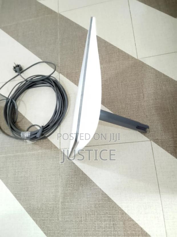 Starlink Router · Photo 4