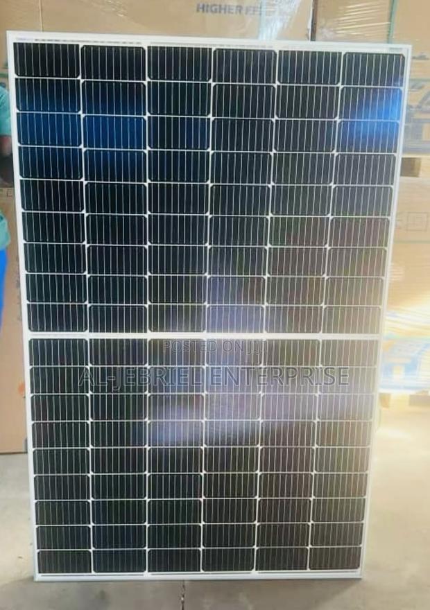 Solar Panel 610w · Photo 1