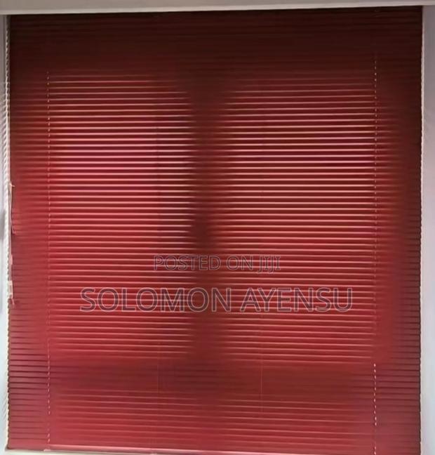 Original Aluminum Bathroom and Toilet Blinds Available in 3 Sizes · Photo 3