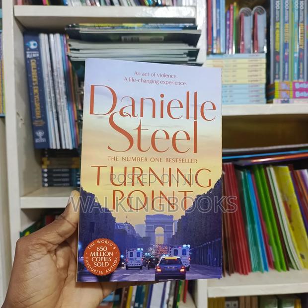 Danielle Steel Novels · Photo 4