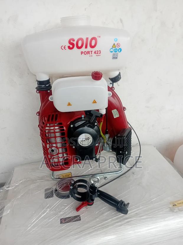 Solo 423 Motorized Knapsack Machine · Photo 1