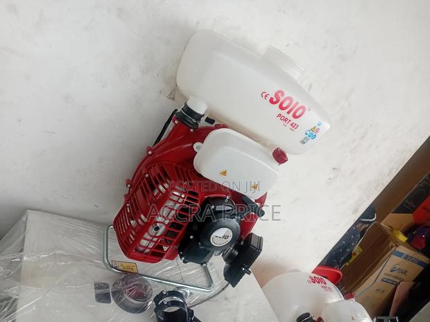 Solo 432 Backspark Sprayer Machine · Photo 1