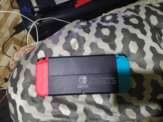 Nintendo Switch Oled Is Up for Sale · Photo 3