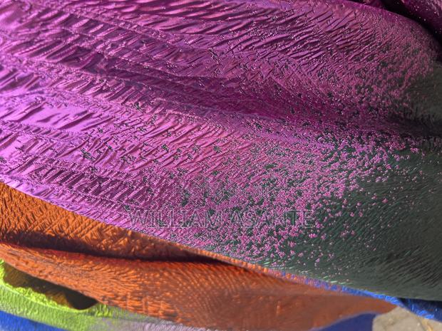 Glossy Brocade Fabrics · Photo 3