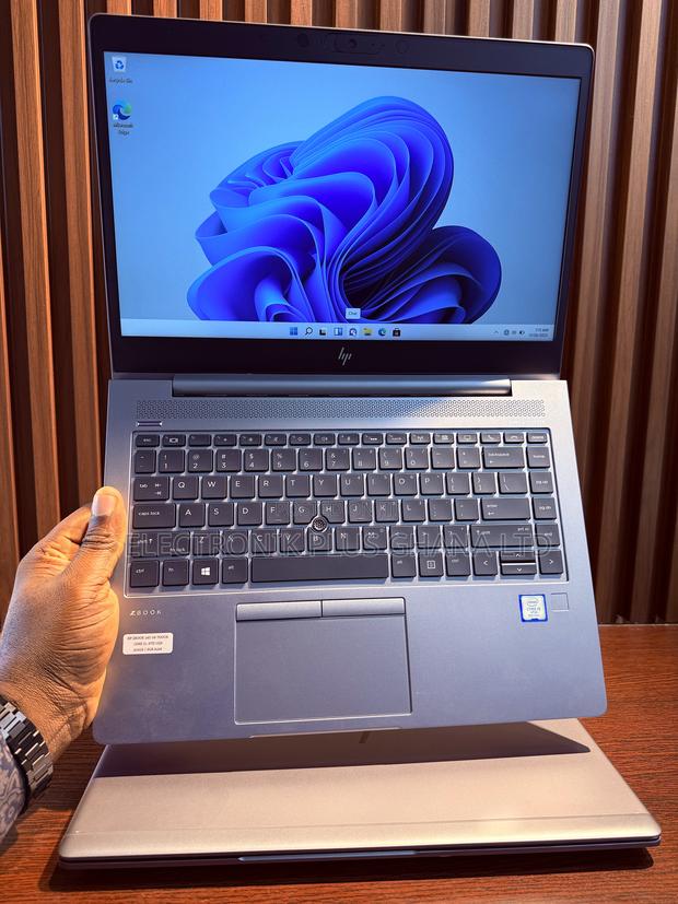 Laptop HP ZBook 14u G6 8GB Intel Core i5 SSD 256GB · Photo 3