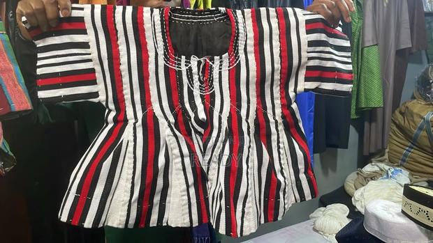 Quality Kids Smocks · Photo 1
